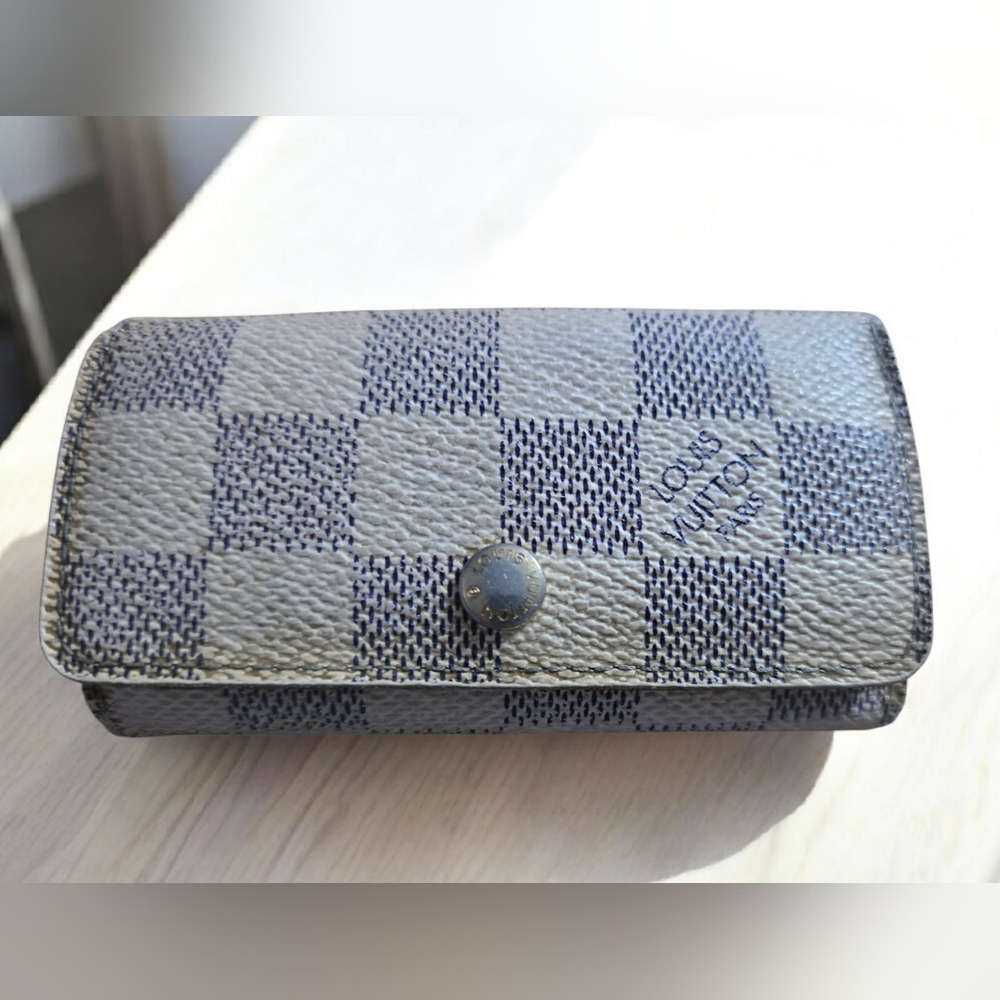 Louis Vuitton Damier Azur 4 key wallet holder